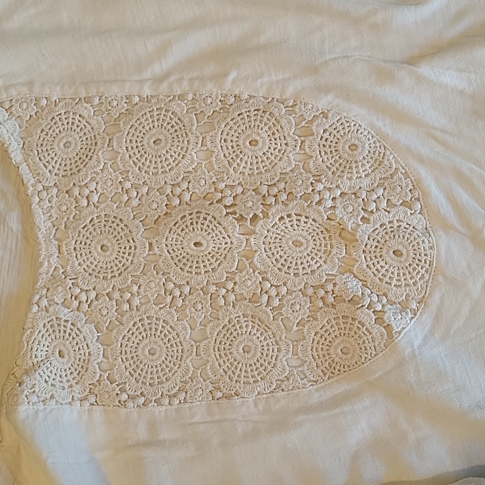 Lucky Brand cream top - Picture 4 of 4
